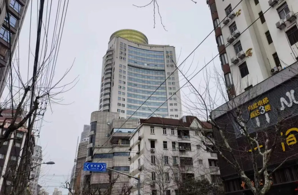 空中露臺 + 文人客廳！德必上海書城 WE 招租，地鐵上蓋開啟文化辦公新范式